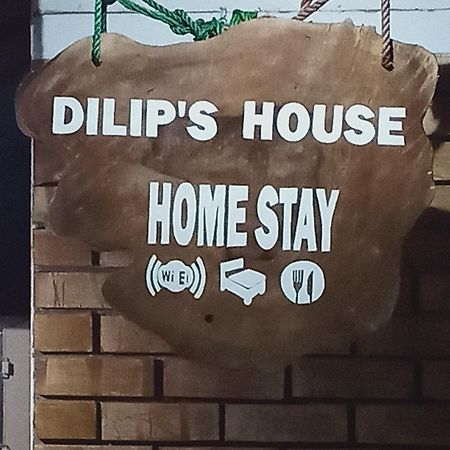 タンガラDilip'S Houseアパートメント エクステリア 写真